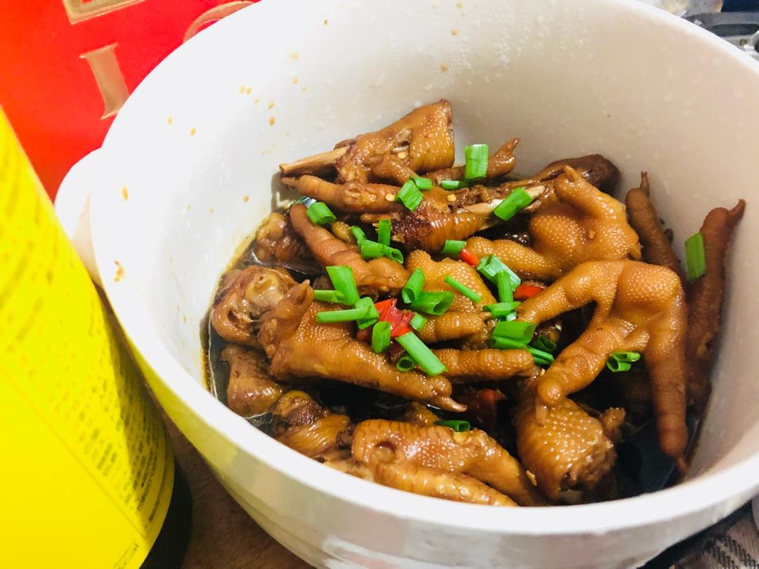 香辣烧鸡爪