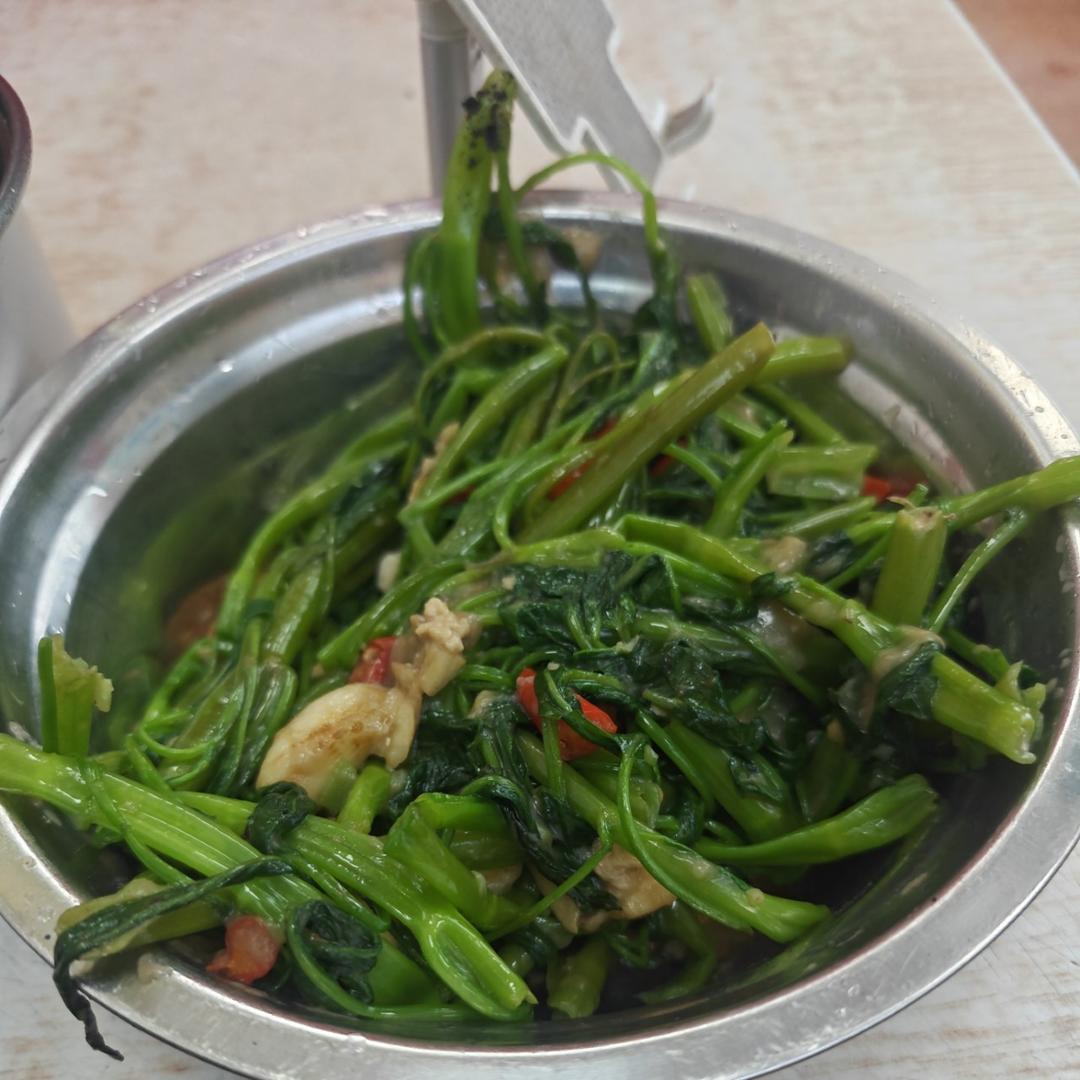 广东大排档风味椒丝腐乳炒空心菜