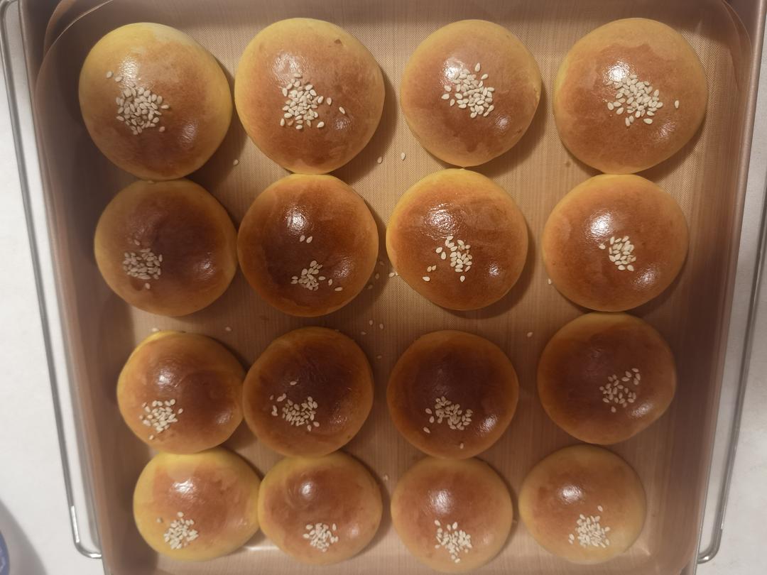 南瓜奶油小餐包（一次发酵）