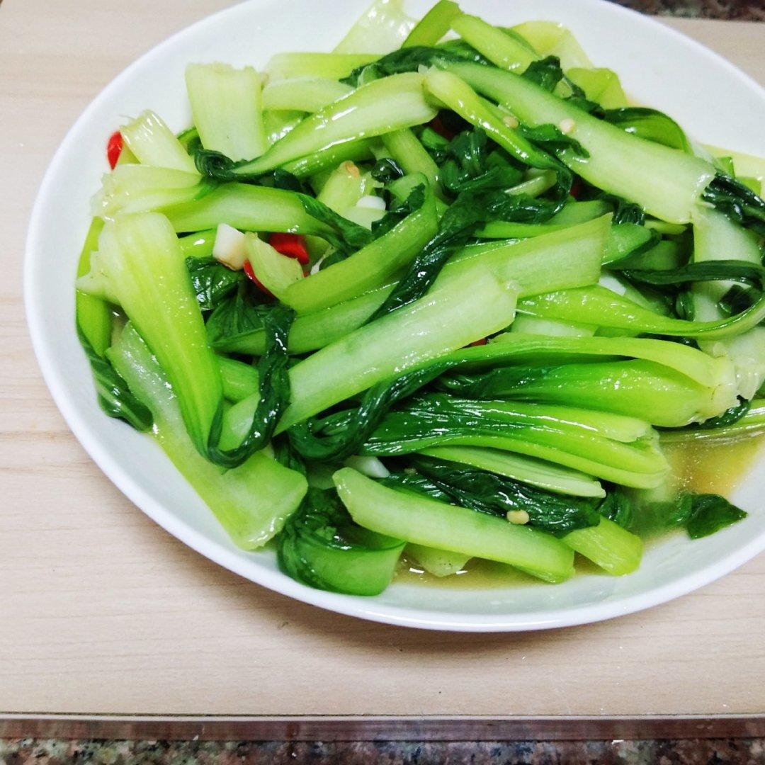 耗油炒上海青