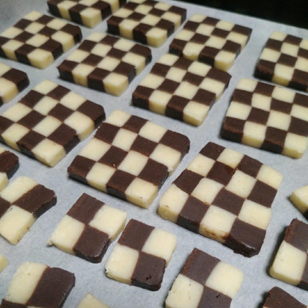 双色小棋格饼干
