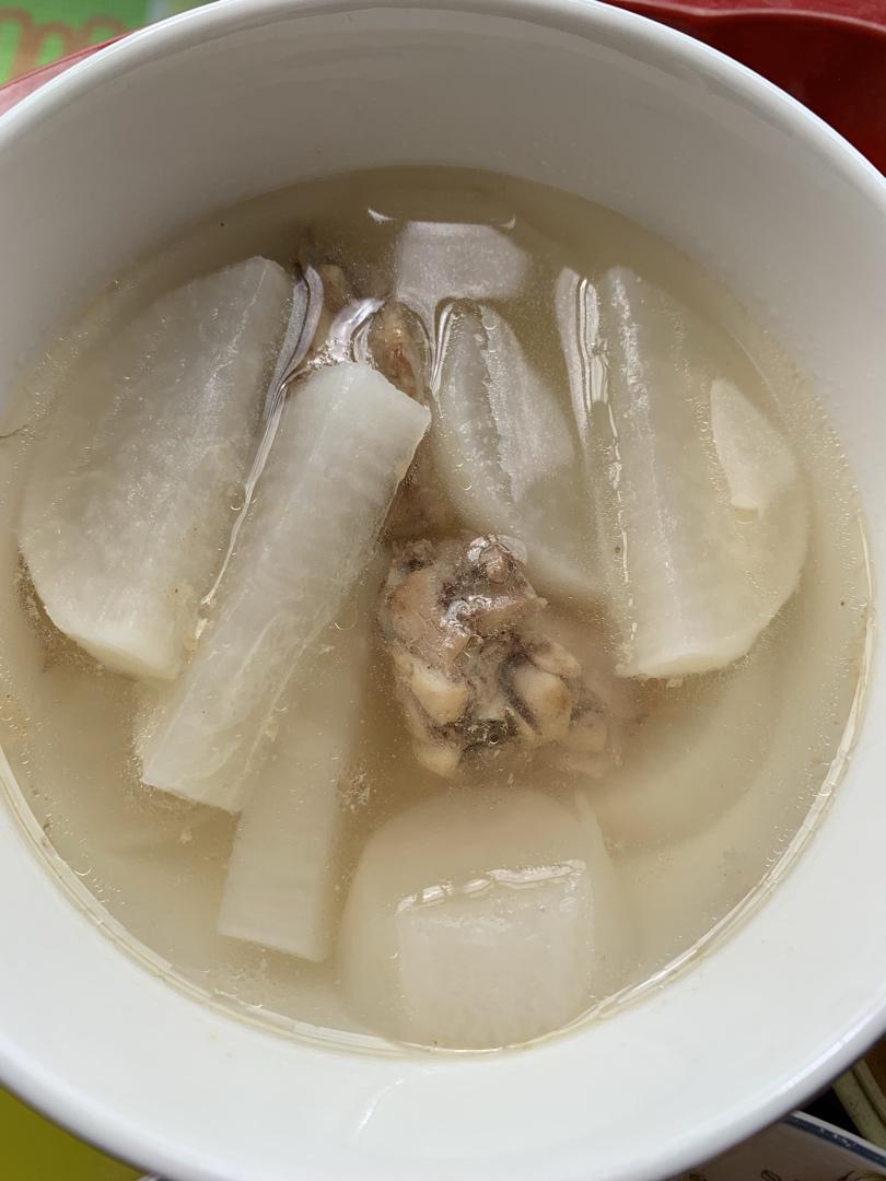 香菇炖鸡汤