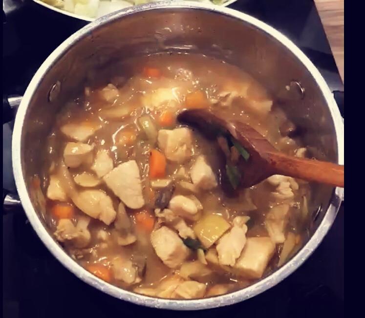 鸡肉三丁