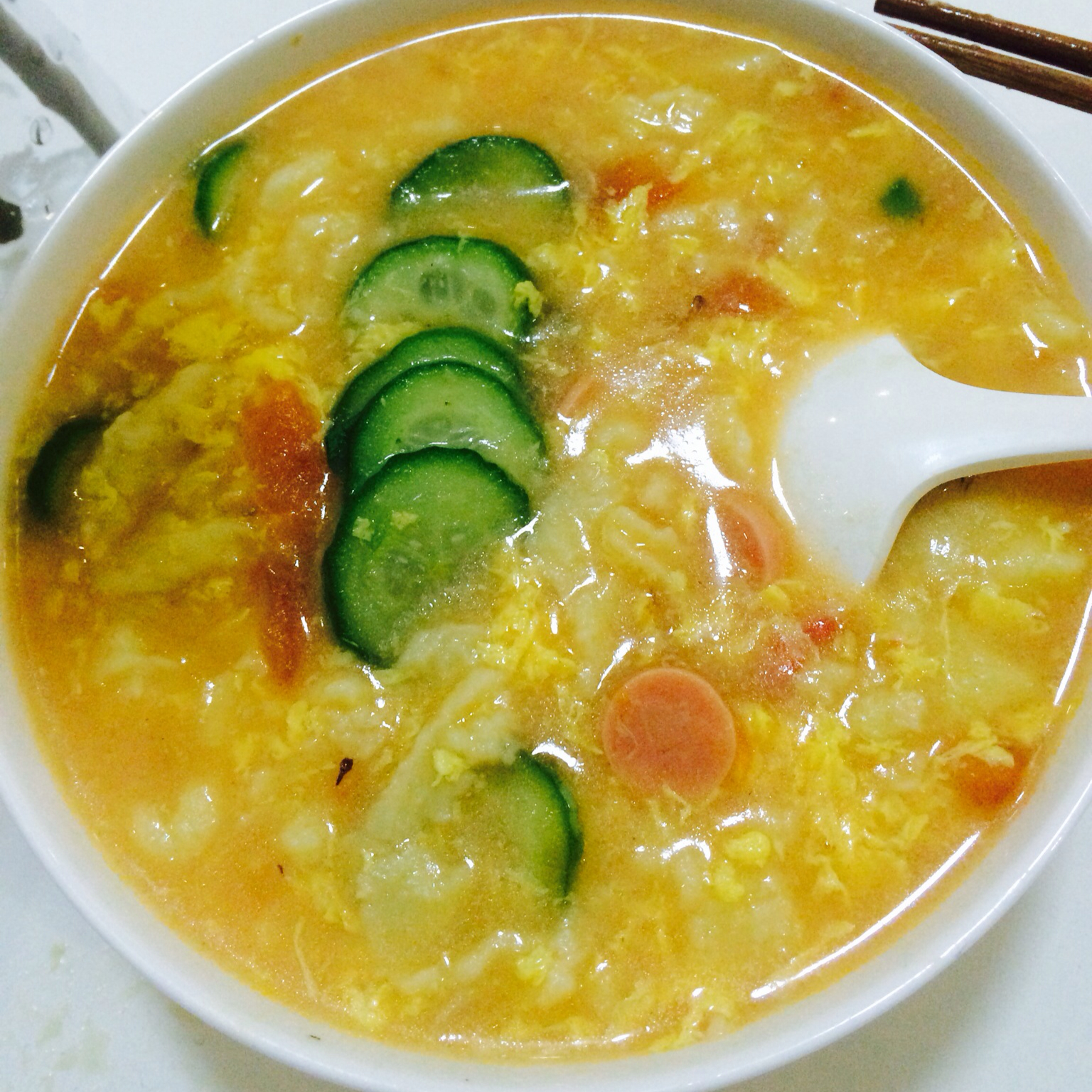 西红柿鸡蛋疙瘩汤