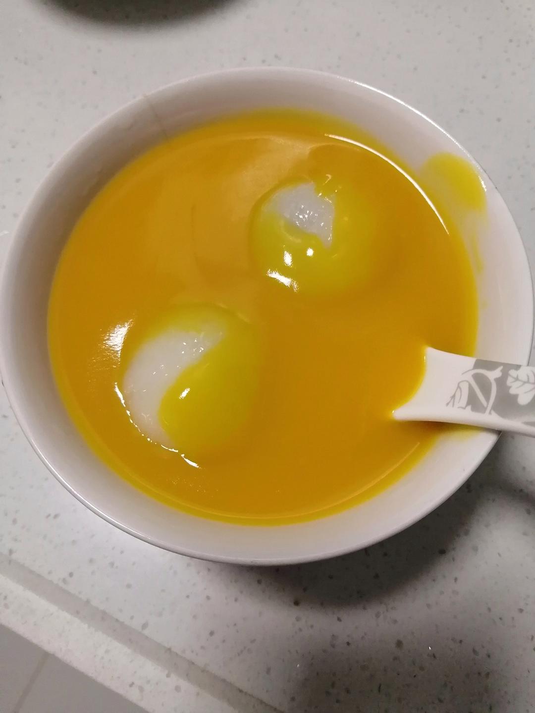 南瓜羹汤圆