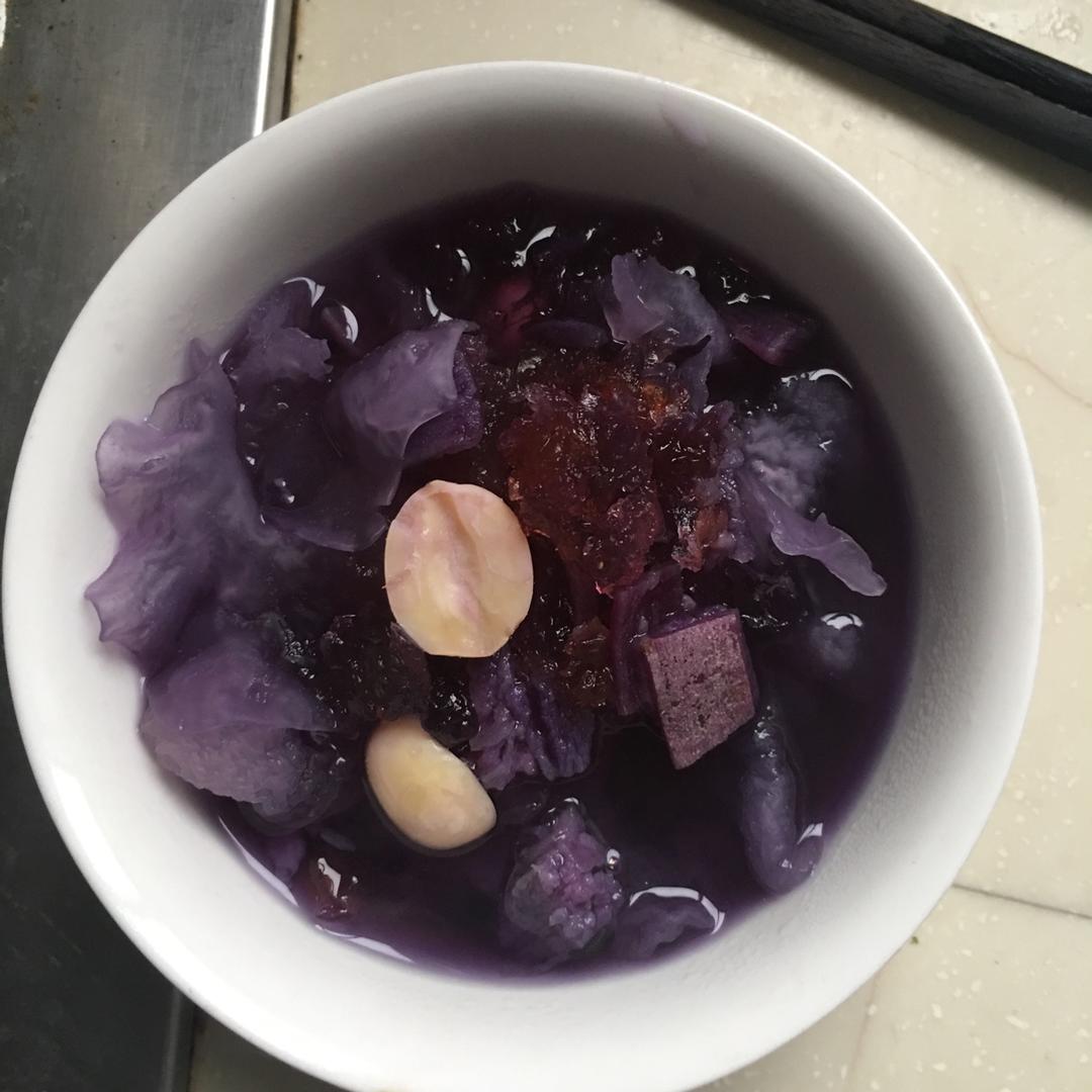 紫薯银耳羹