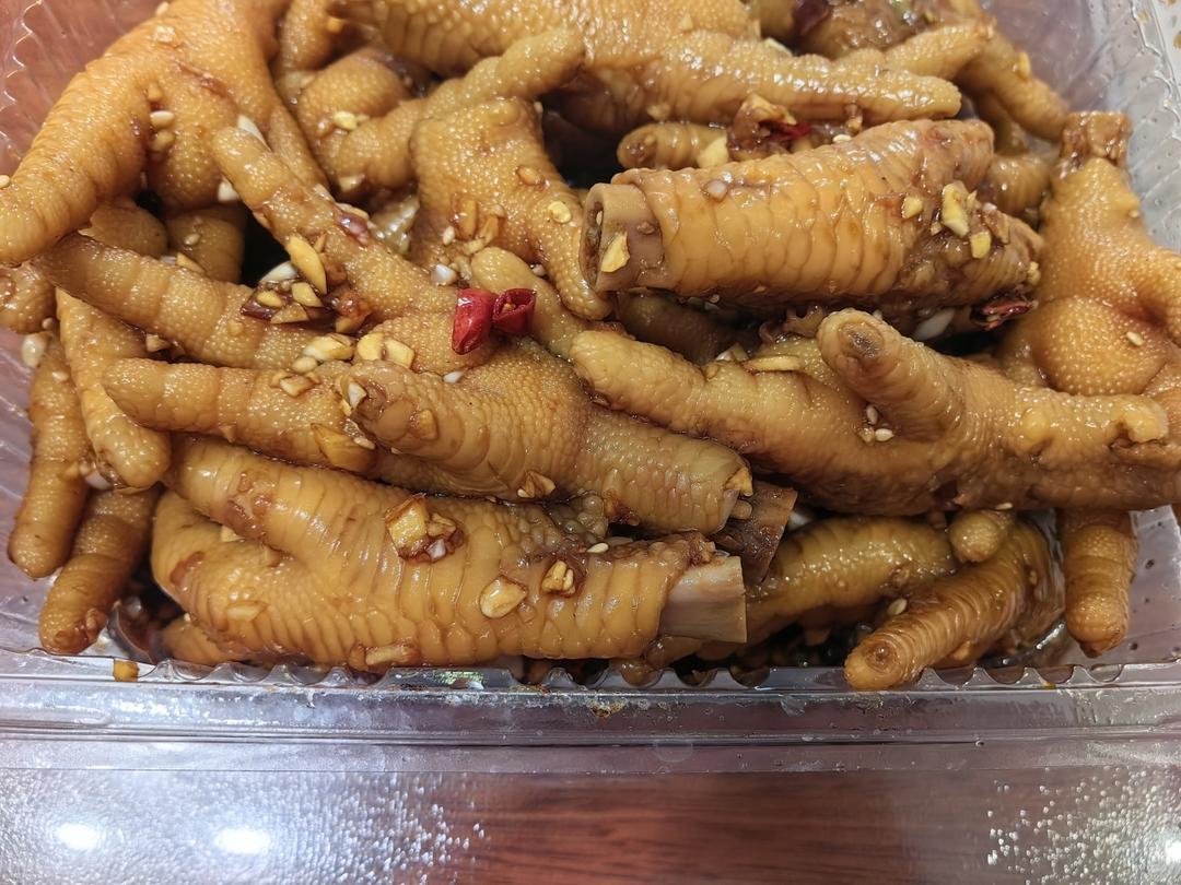 卖了十几年鸡爪的阿姨教我做的蒜香鸡爪