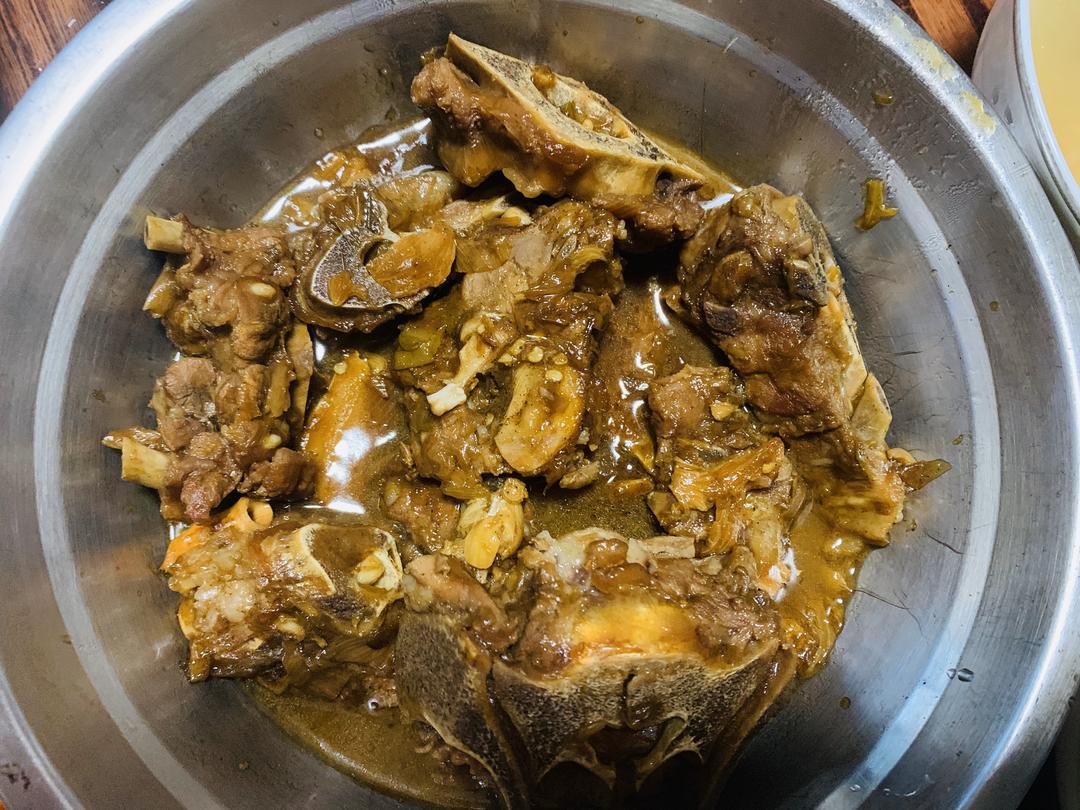 红烧羊蝎子