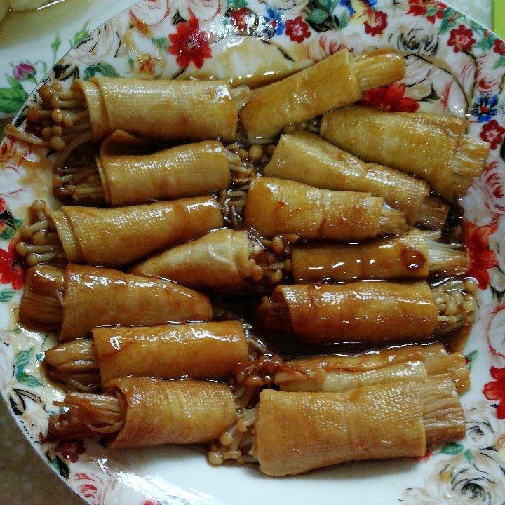 比肉还好吃的金针菇豆皮卷