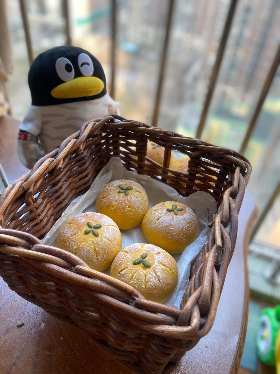 🌼全麦｜南瓜｜麻薯乳酪花朵软欧面包｜软糯拉丝