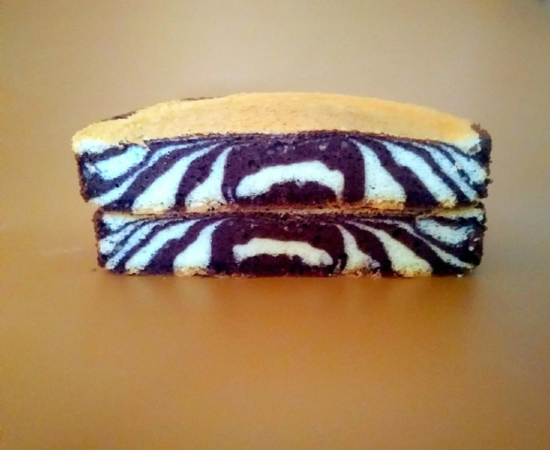 双色拉花戚风蛋糕