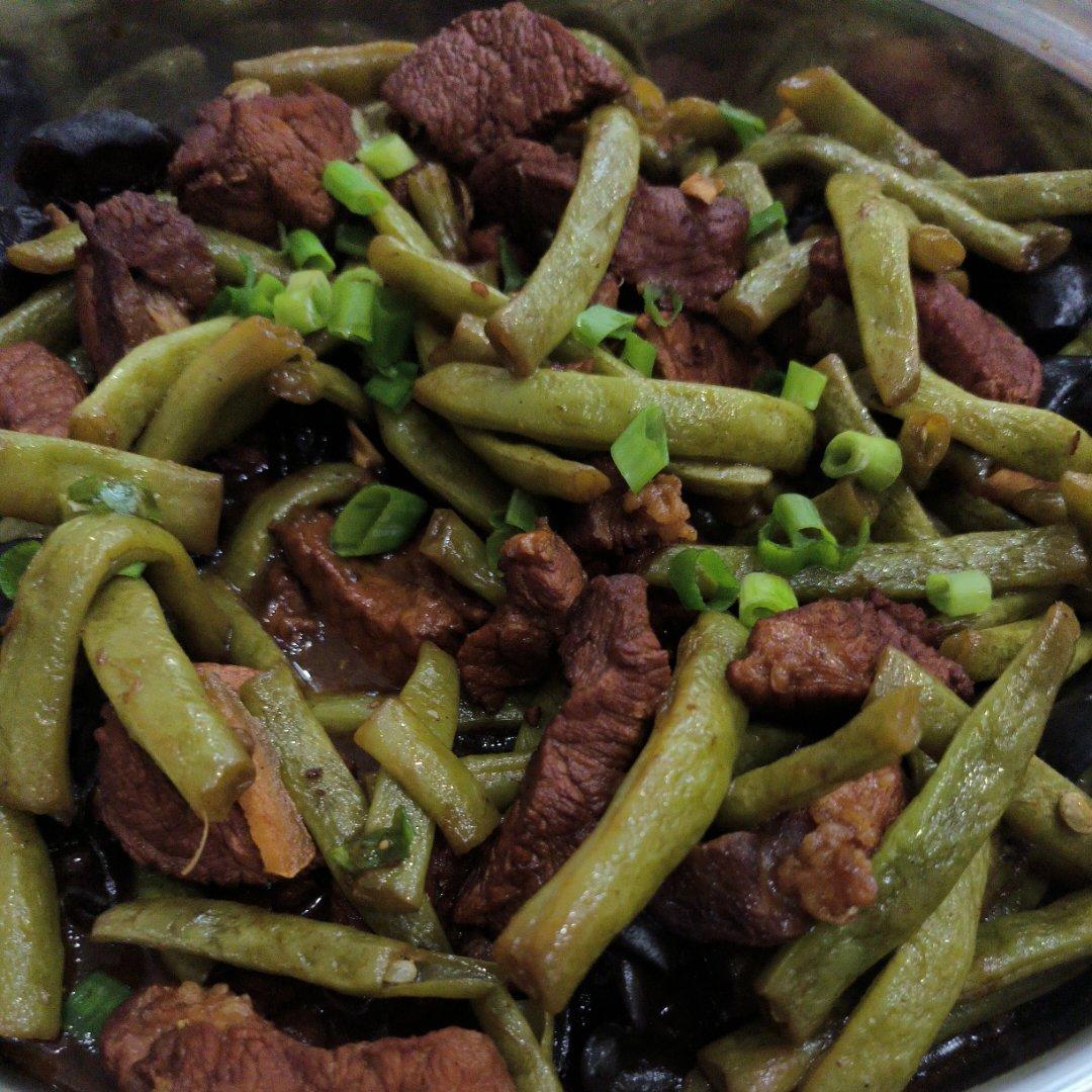 四季豆烧肉（简单易懂，小朋友的最爱，肉卤直接拌饭）