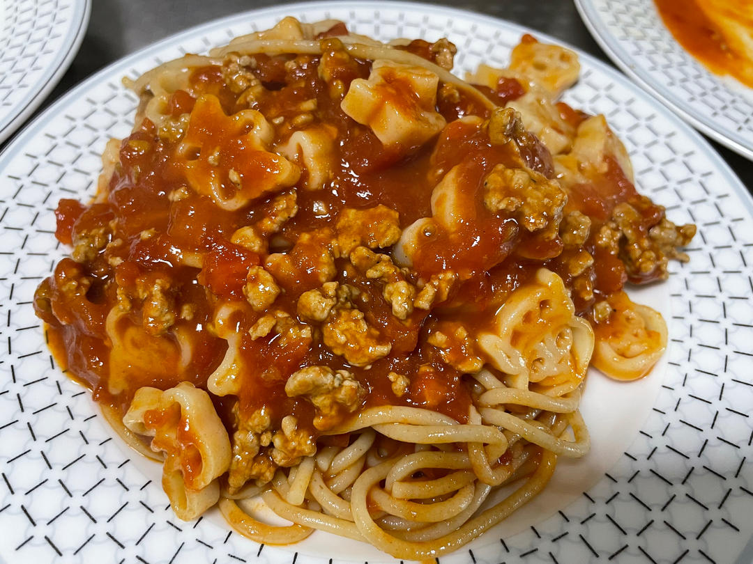 番茄肉酱意面