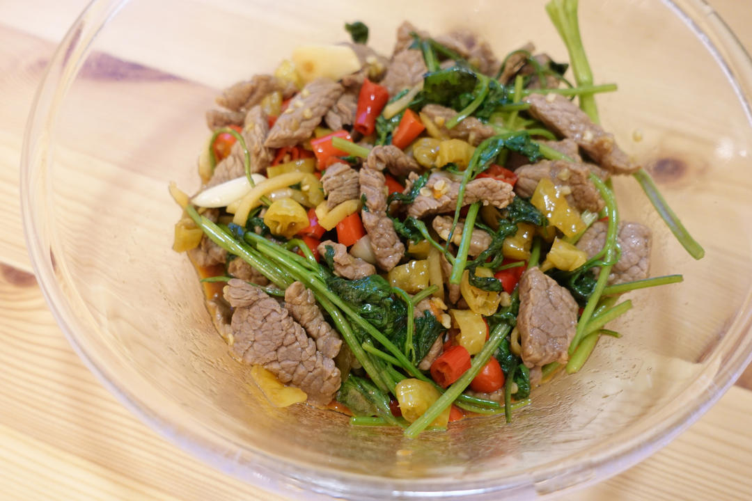 餐馆1:1之小炒黄牛肉