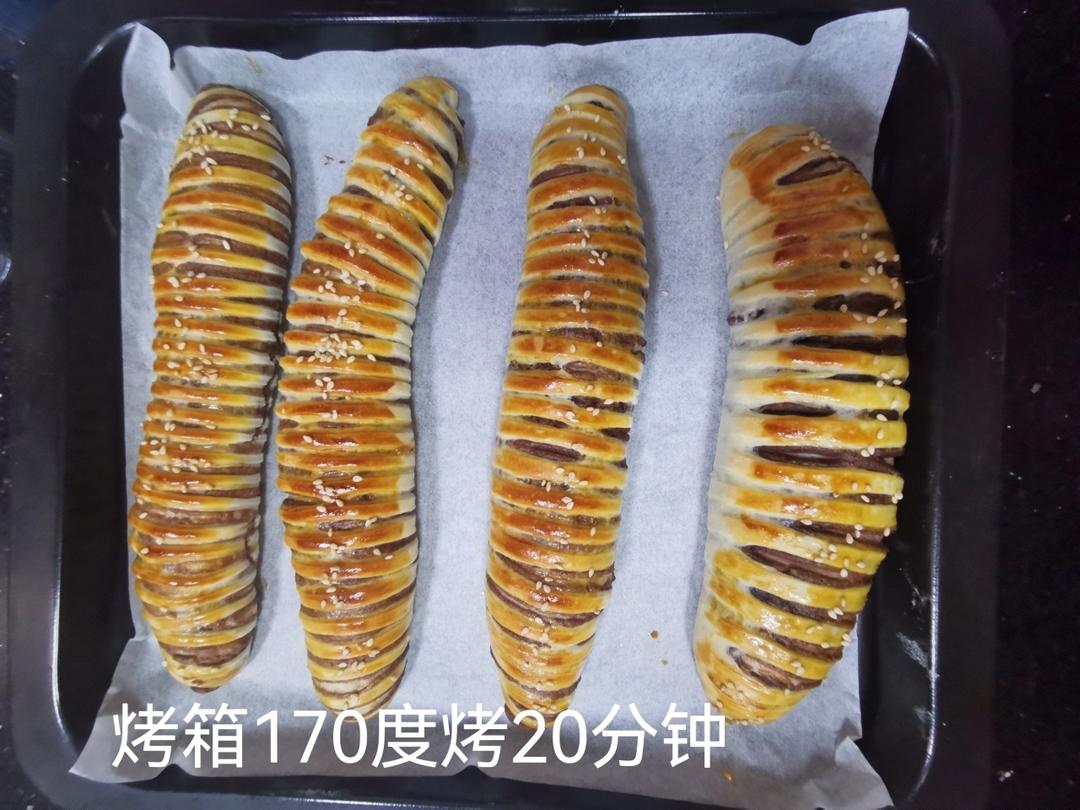 毛毛虫奶油面包超级柔软