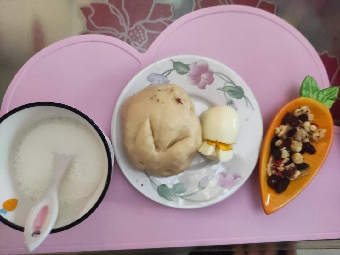 松软养胃的山药饼      （高营养低热量）