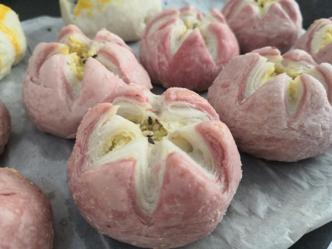 奶香椰蓉荷花酥