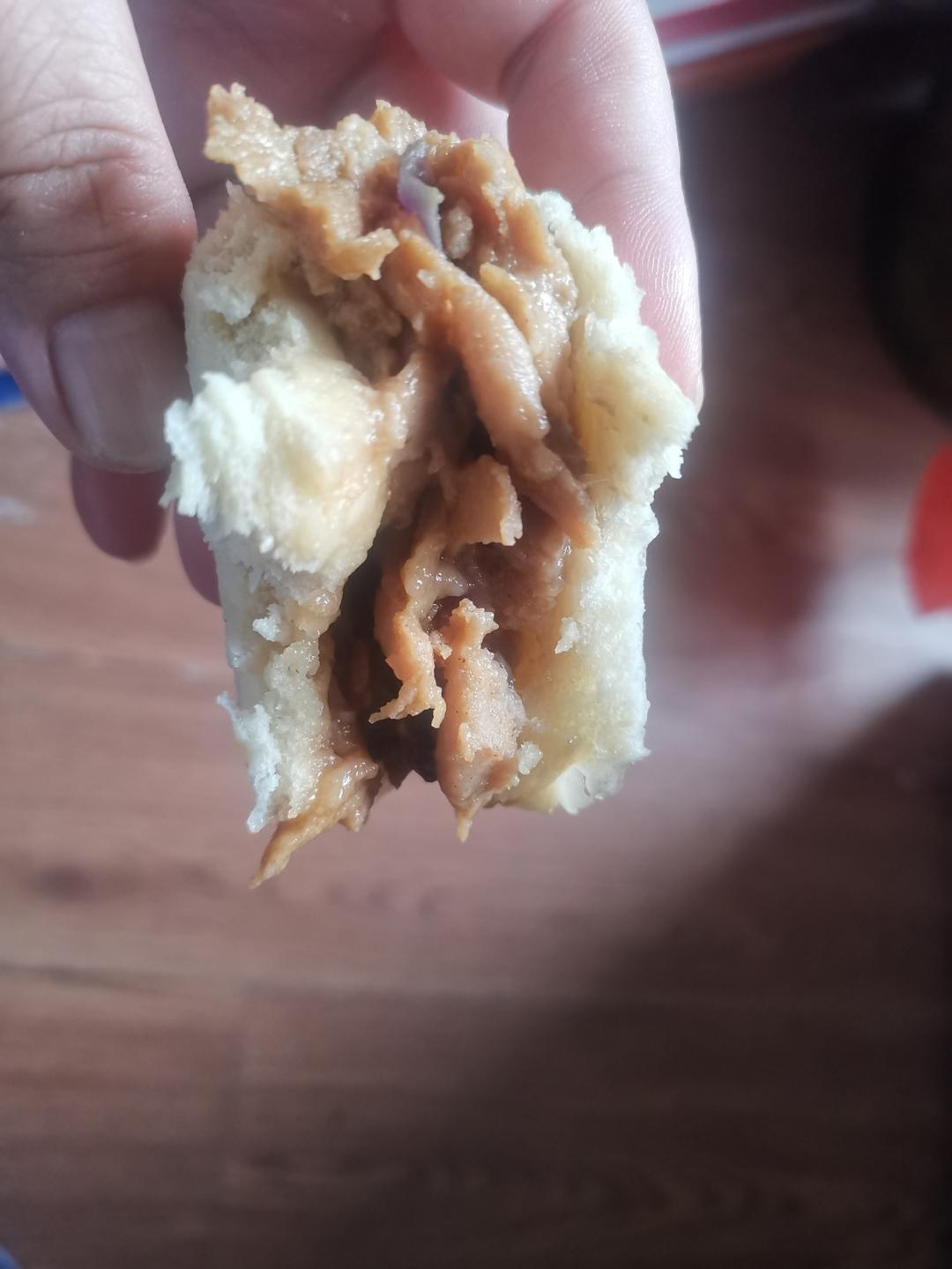 奥尔良鸡腿馅包子