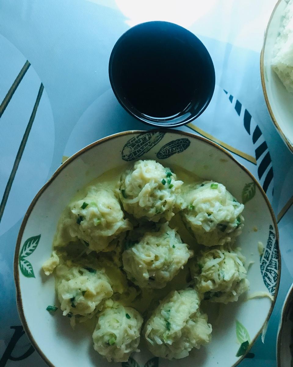 鲜香热辣——蒸白萝卜丸子