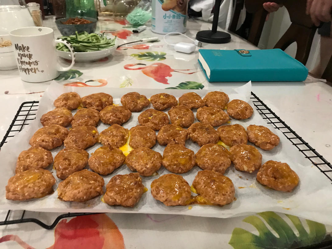广式鸡仔饼(内有玻璃肉做法)