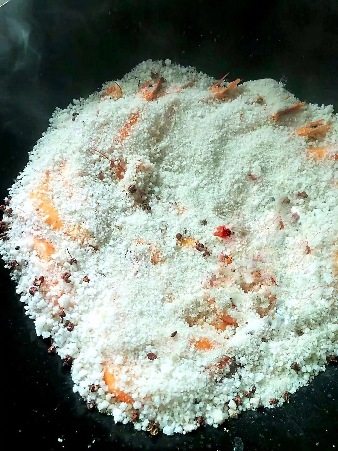 超大超鲜的盐焗🦐虾的做法 步骤7