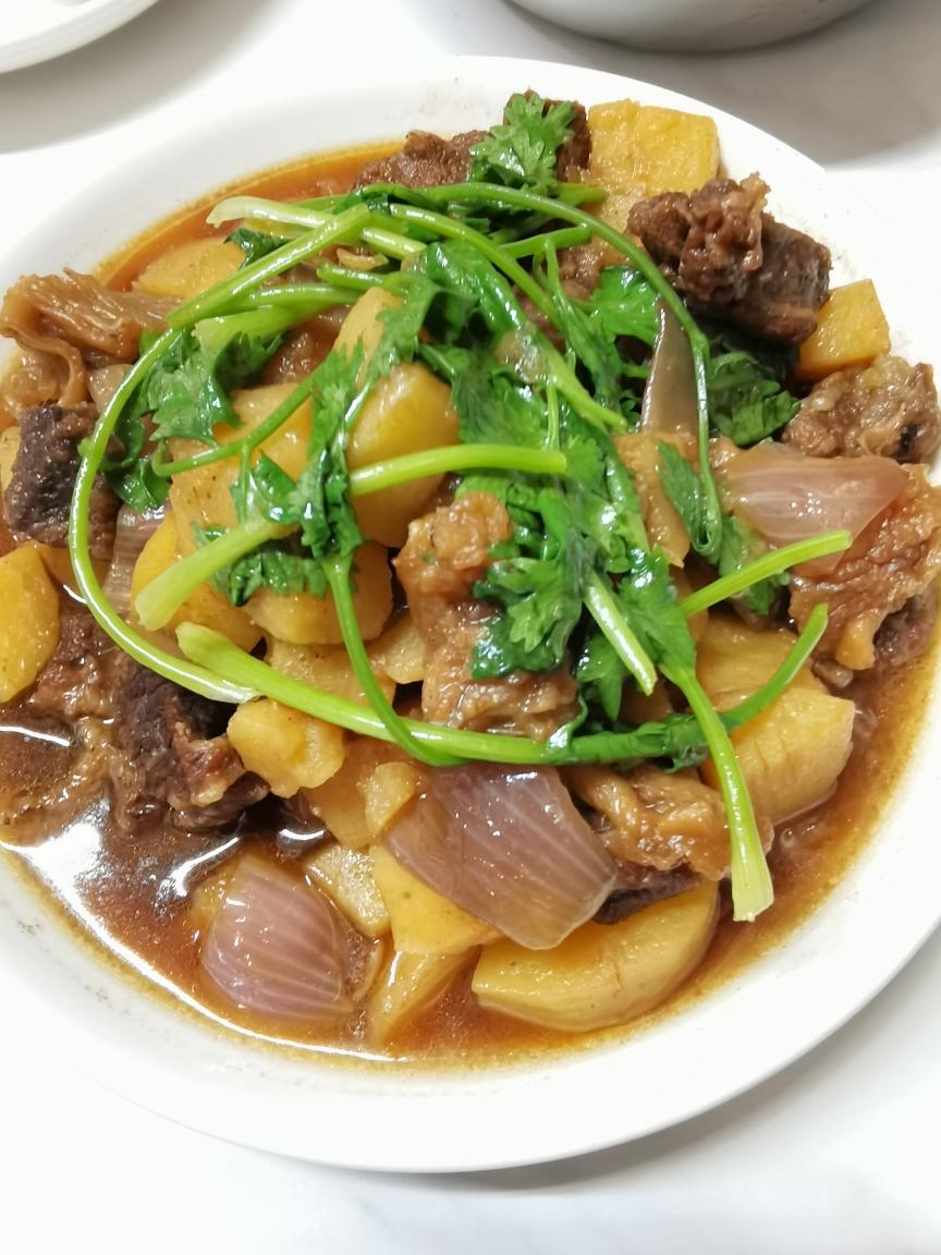 简易版土豆牛腩