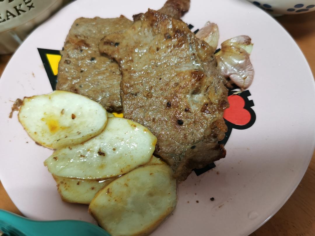 好吃到哭的煎牛排