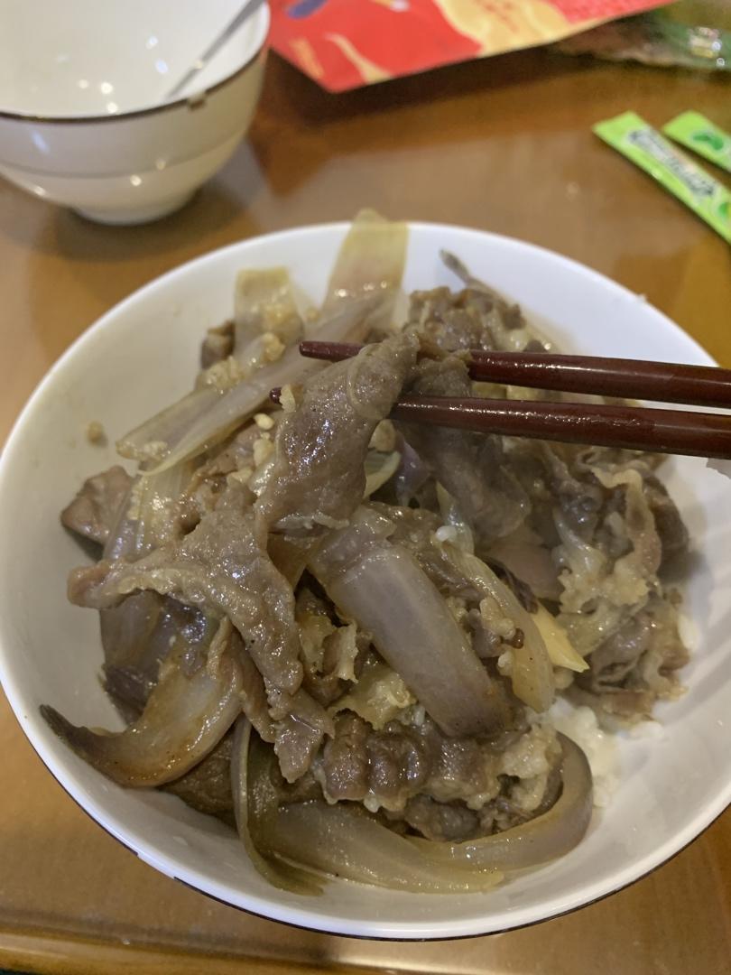 肥牛饭