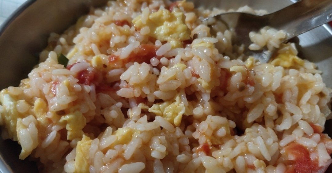 剩米饭这么做❗️连吃三碗都不够🍅番茄鸡蛋烩饭