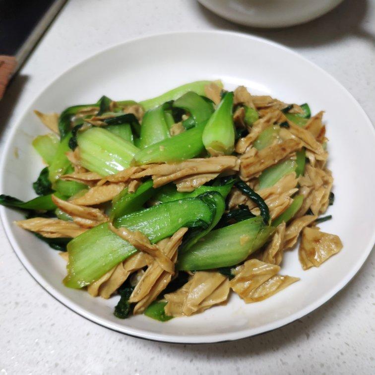 青菜烧腐竹