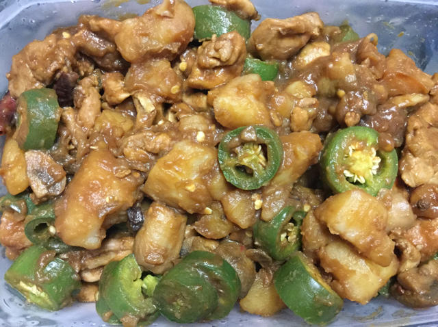 好吃好做懒人餐—黄焖鸡米饭
