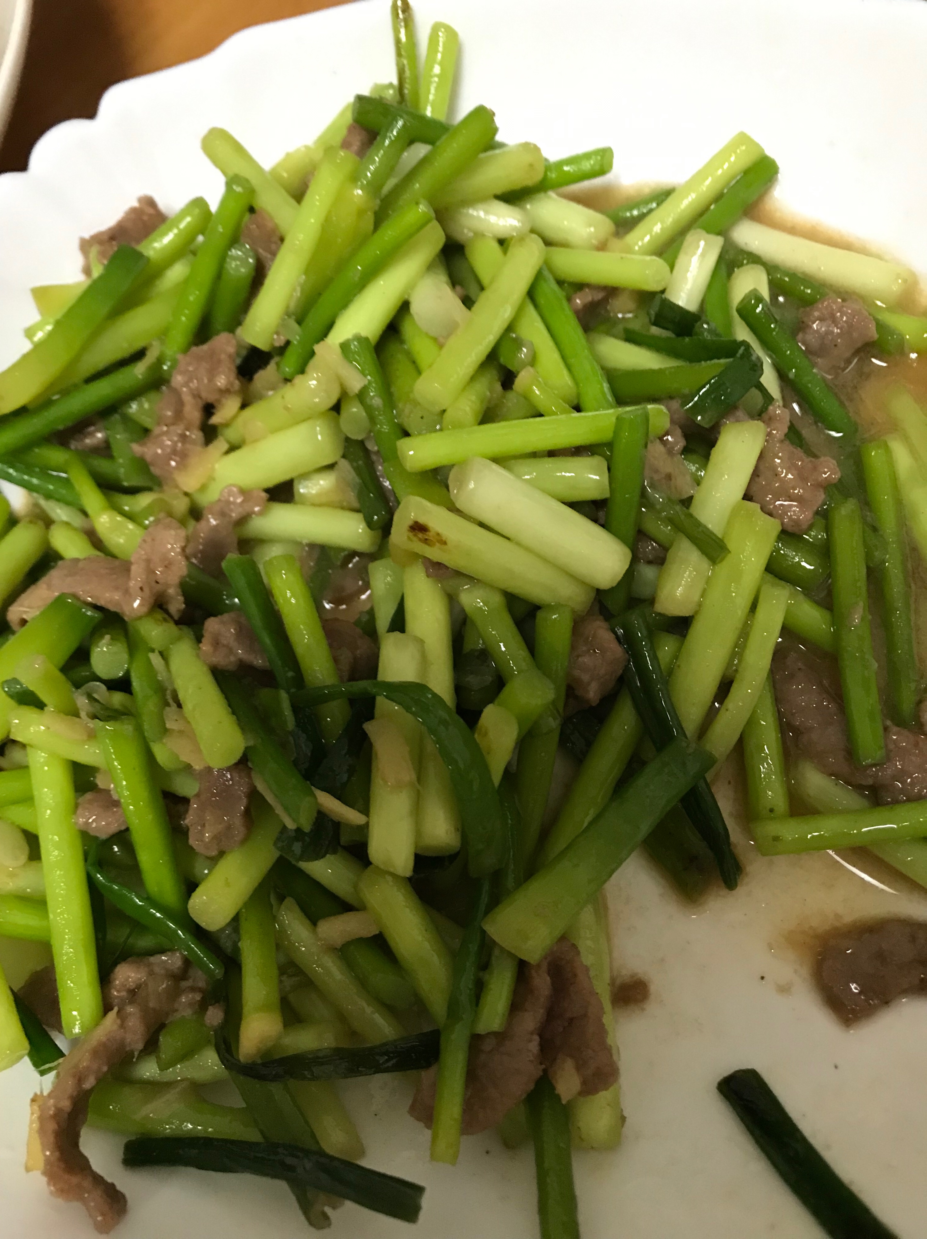 3月 🫧蒜苔炒牛肉丝及牛肉的腌制方法的做法