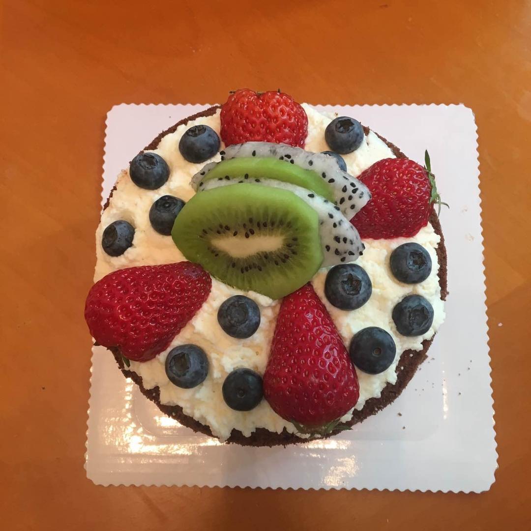 汉堡水果裸蛋糕