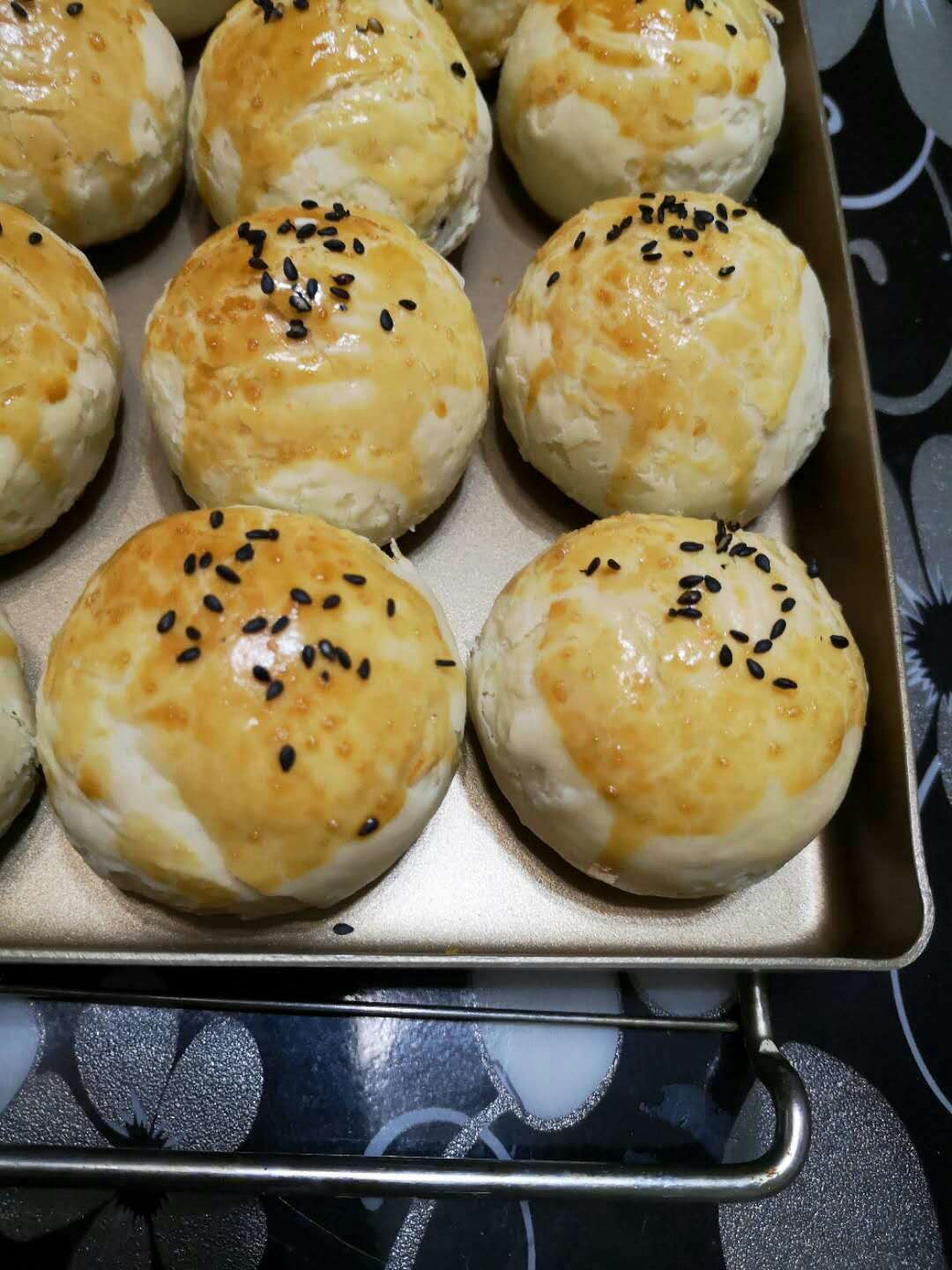 蛋黄酥酥酥（超级奶香黄油版）