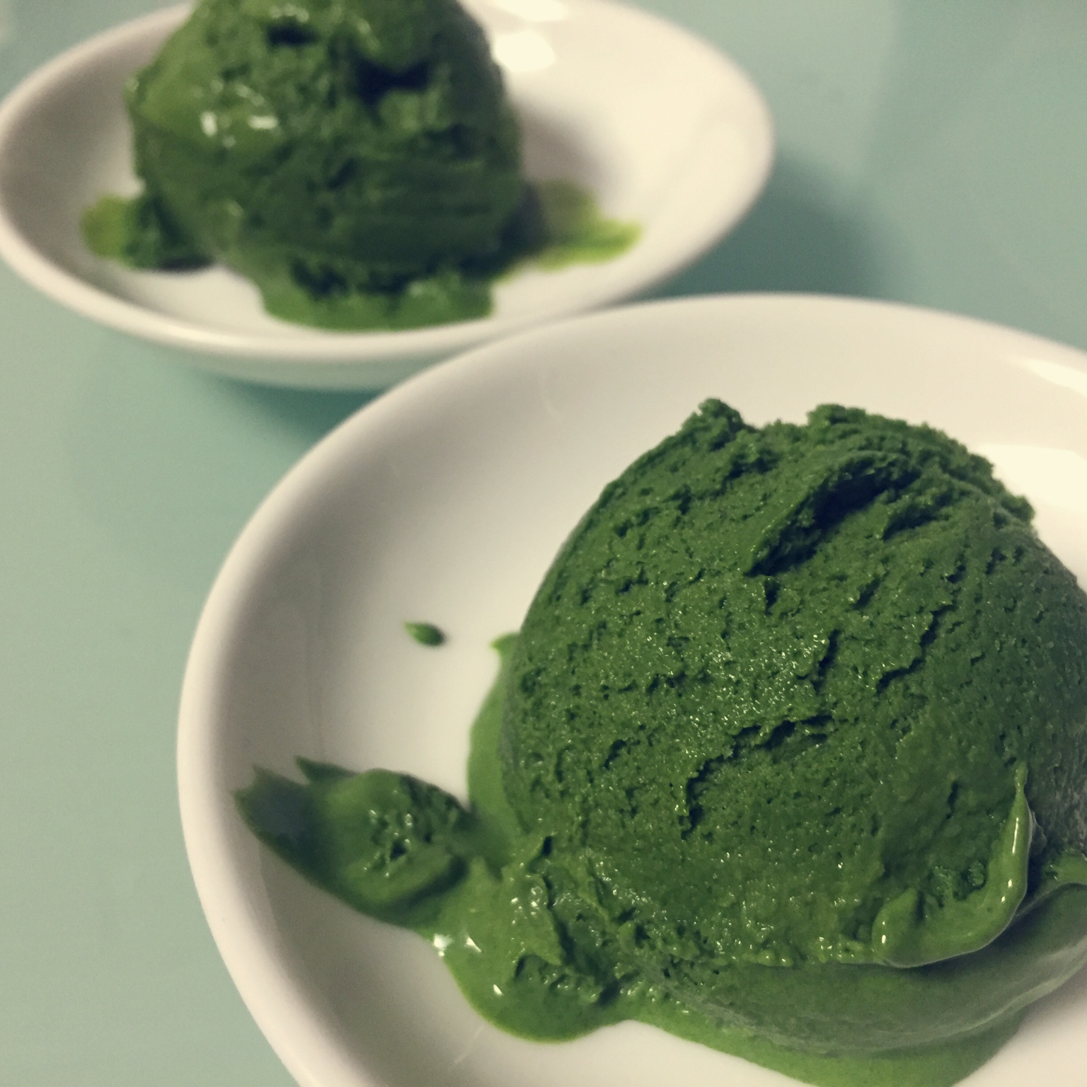 抹茶白巧冰淇淋