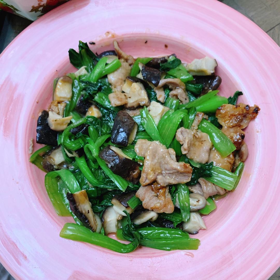 浇汁香菇油菜