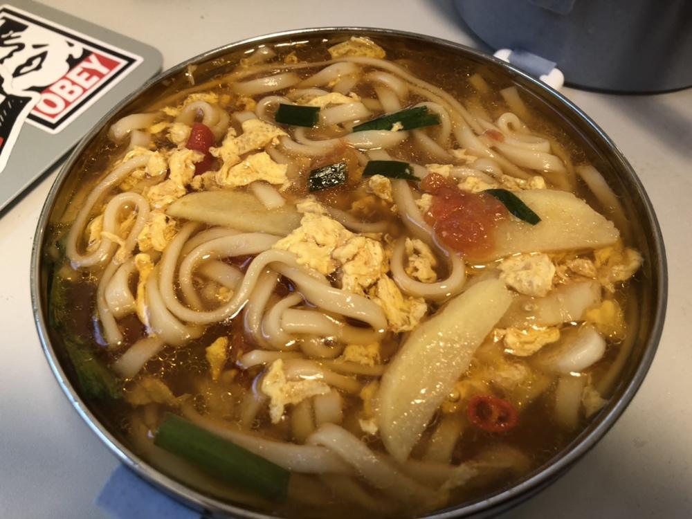 超级入味好吃的番茄鸡蛋面