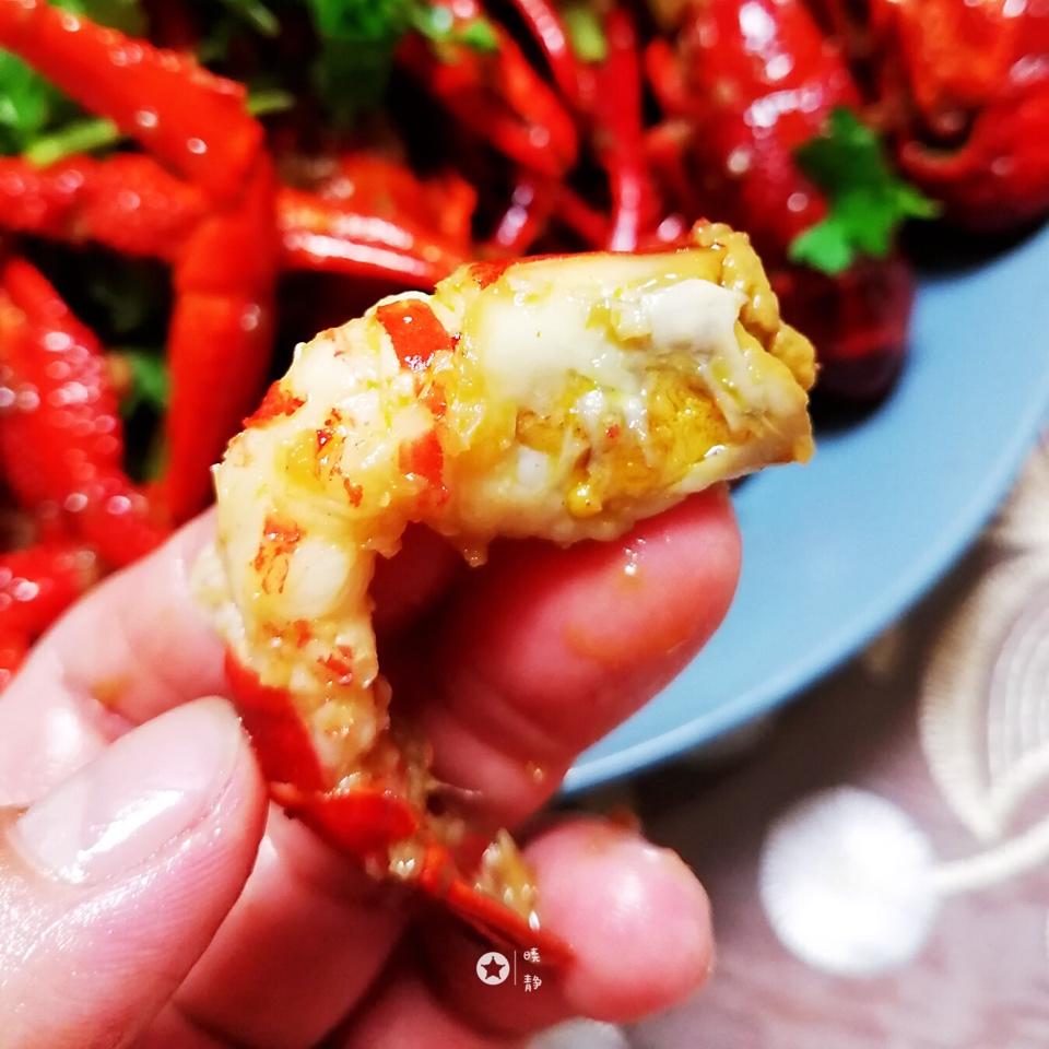 橘丽丝的蒜蓉小龙虾
