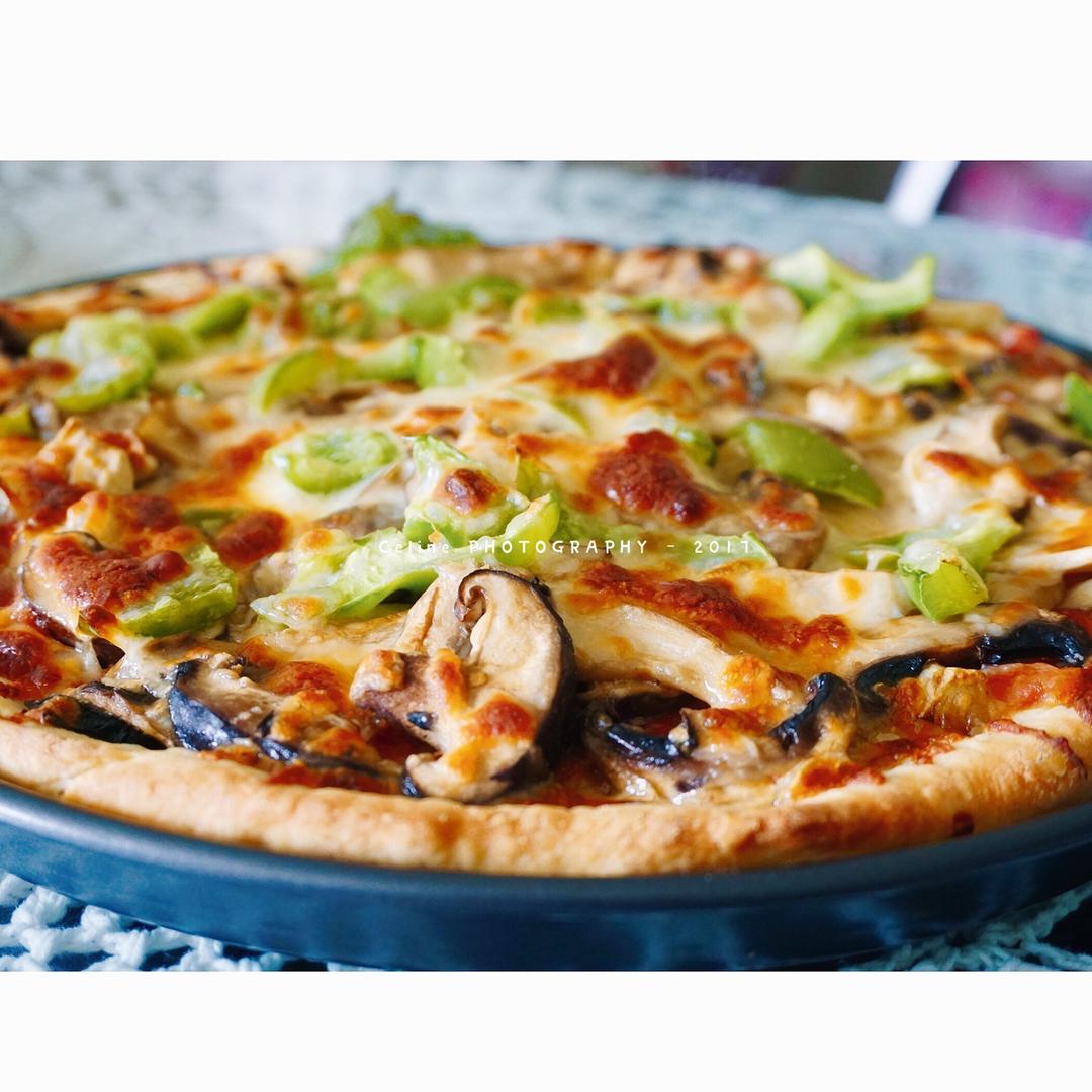 8寸纯手工什锦披萨