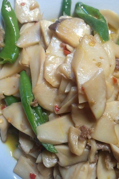 杏鲍菇红烧排骨