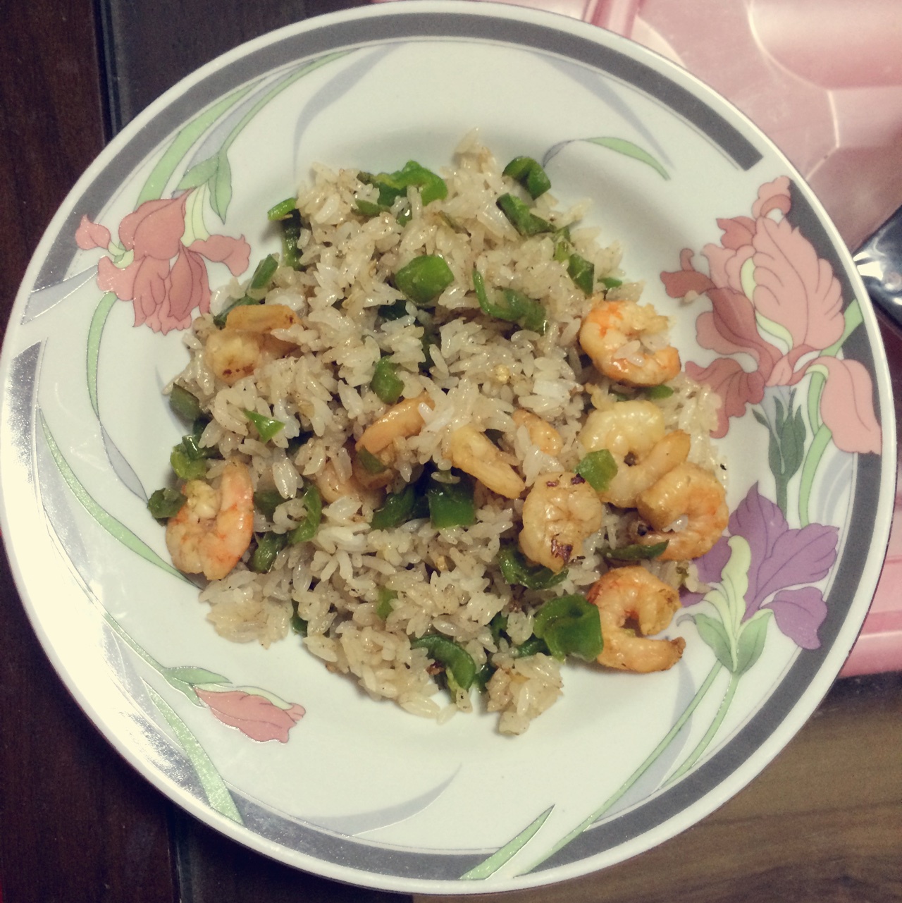 豌豆玉米虾仁炒饭