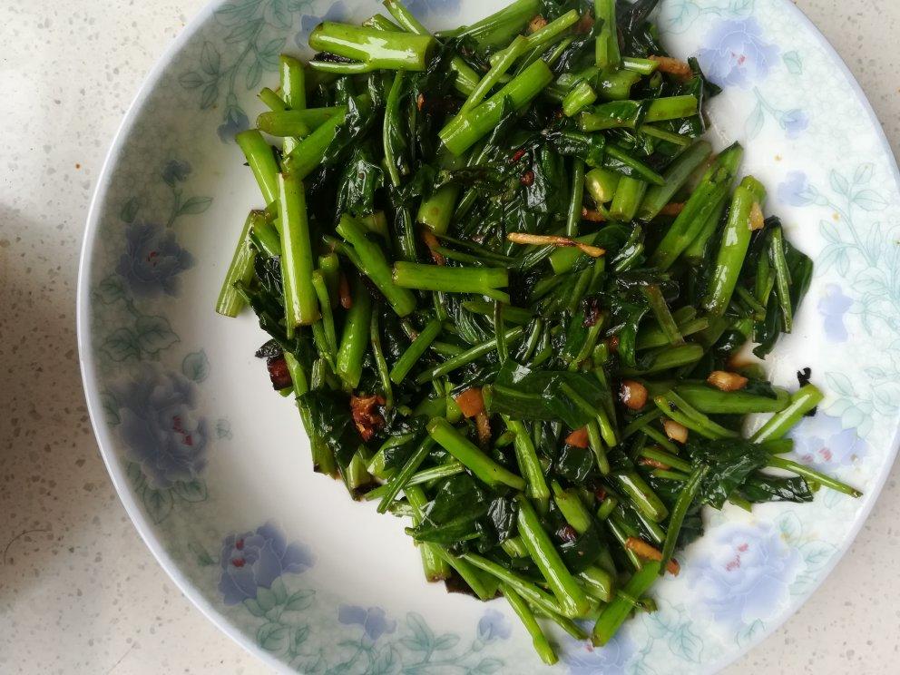 清炒空心菜（藤藤菜）