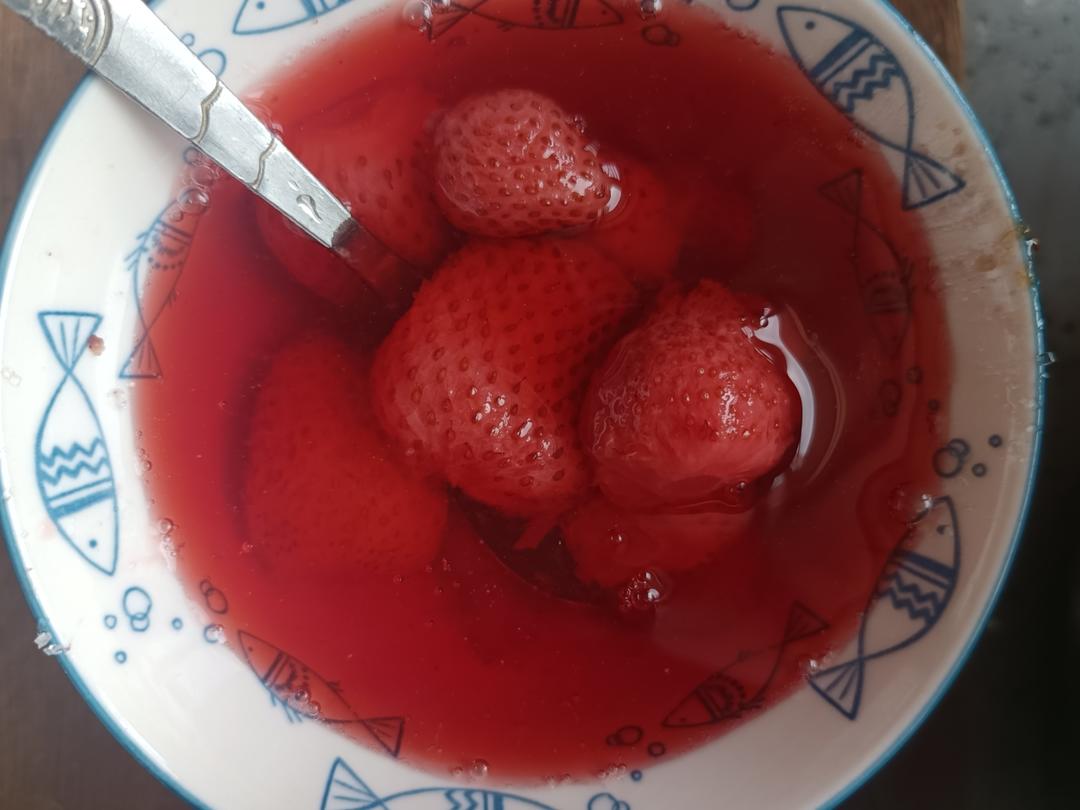 糖水草莓