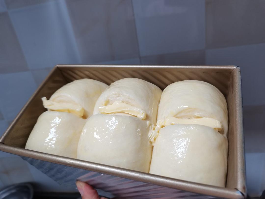 招牌【布里欧修皇冠吐司】