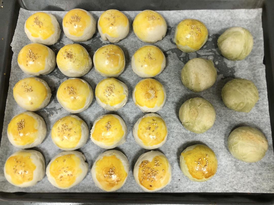 超简单 免揉 酥掉渣的蛋黄酥(超详细附全程视频)不破酥『万能酥皮』