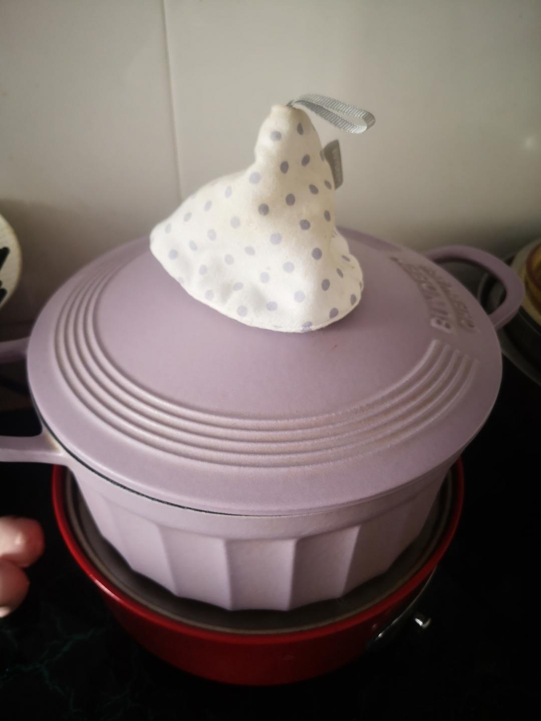 虾滑肥牛响铃卷【珐琅锅食谱12月】