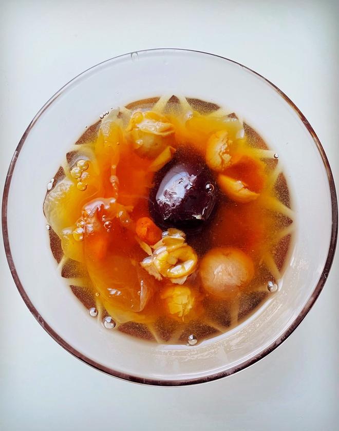 低卡养身红枣银耳莲子枸杞汤——中式茶点和甜品（三十）的做法