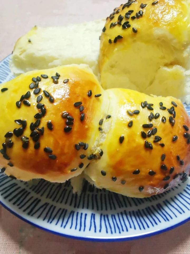 超软牛奶餐包，此配方超软不甜易出膜，放一礼拜不变硬