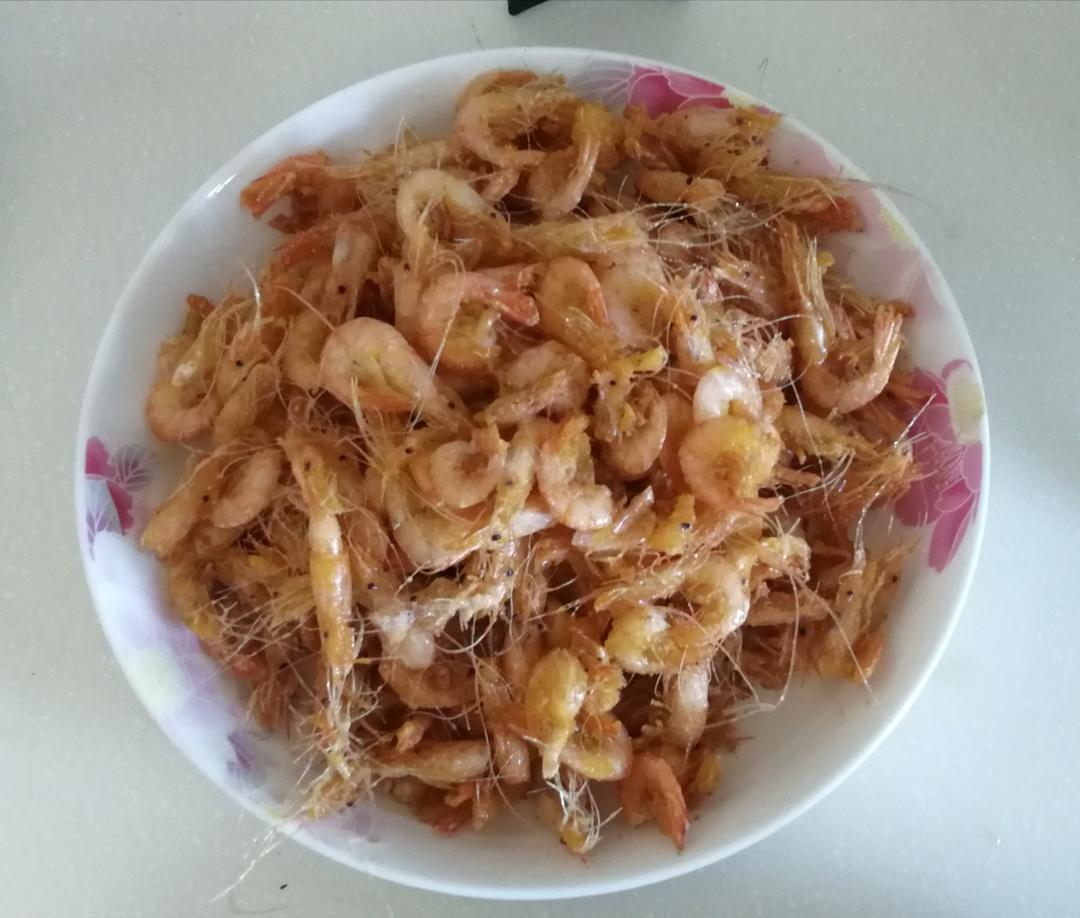 几乎不需要厨艺的炸虾的做法