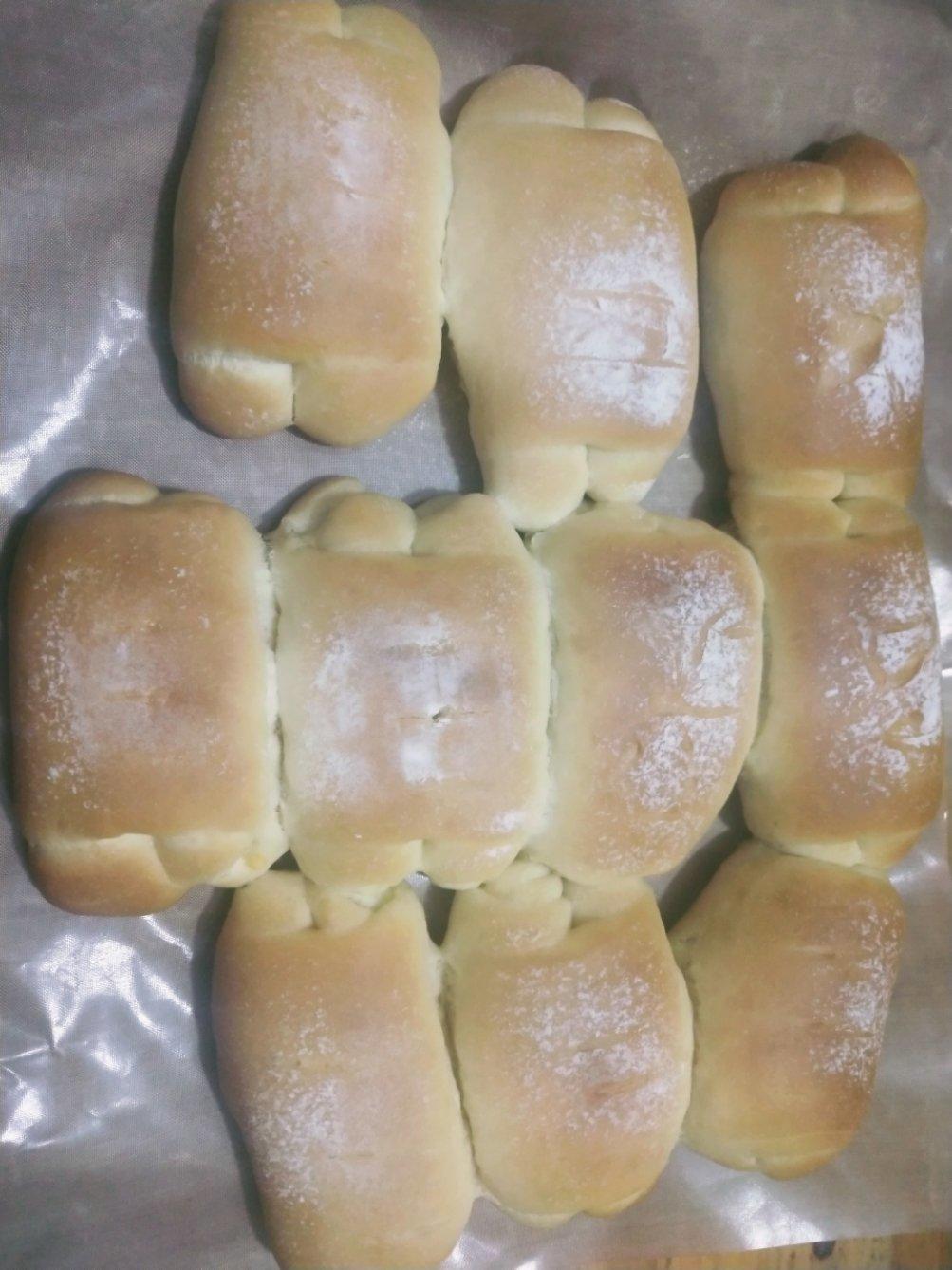 软到不知所措的牛奶卷